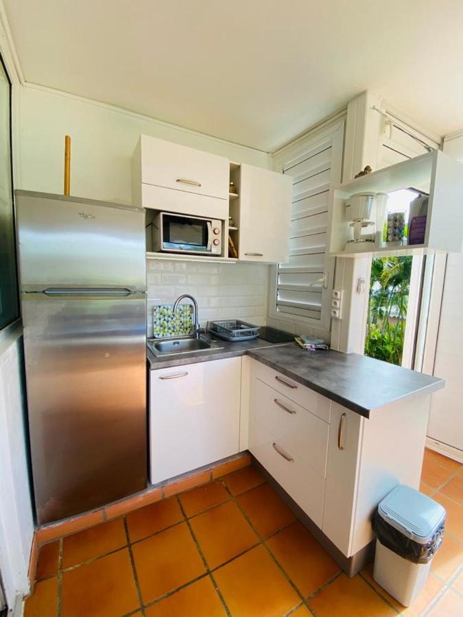 Appartement Rez-De-Chaussee De Villa A 1 Minute De La Plage Saint-Francois  Buitenkant foto